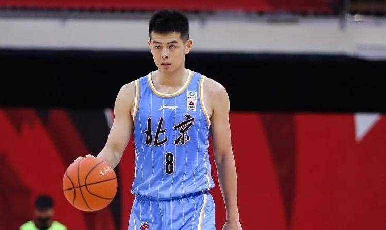 DB体育-方硕分享训练日常：沉浸式打球，恢复手感的简单介绍
